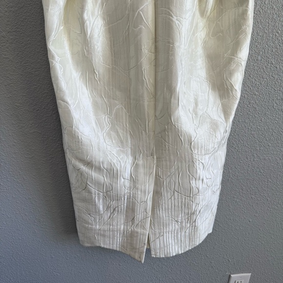 Lane JT Petal Strapless Dress Size Large NWT Bridal Petal Hem & Neckline - Picture 6 of 9